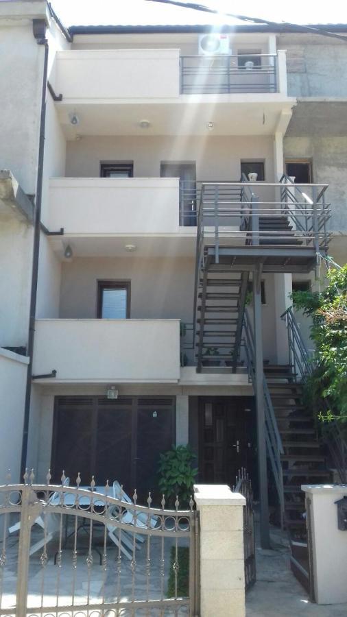 Apartmani Ivkovic+ Trebinje Extérieur photo