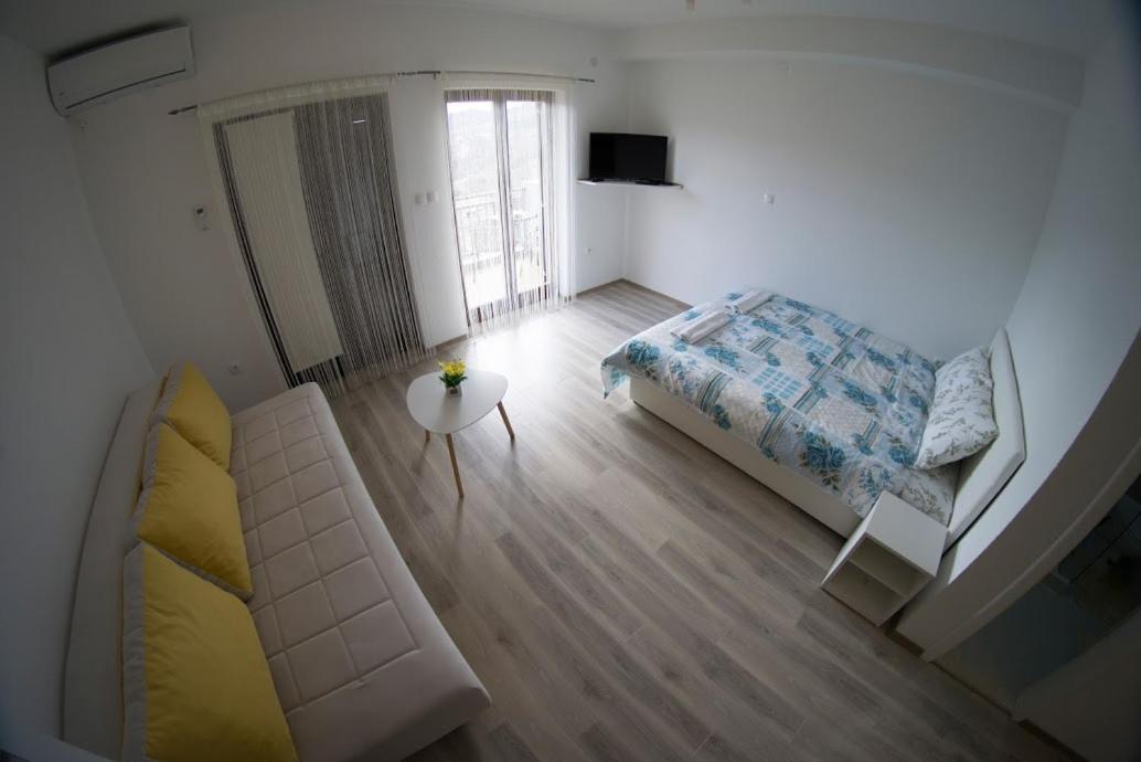 Apartmani Ivkovic+ Trebinje Extérieur photo