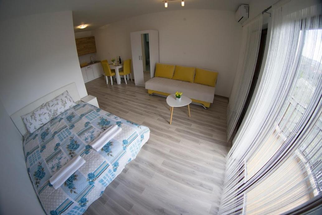 Apartmani Ivkovic+ Trebinje Extérieur photo